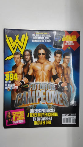 Revista lucha libre: WWE Magazine año III num 23, enero 2010. Futuros campeones. Poster de John Morrison, Jack Swagger entre otros