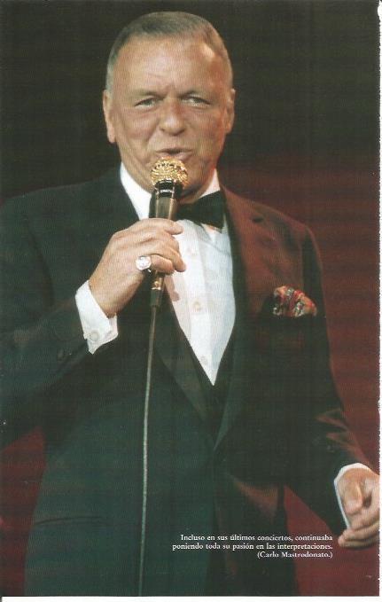 LAMINA 26326: Sinatra en una actuacion