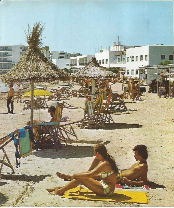 LAMINA 26444: Playa de Ibiza
