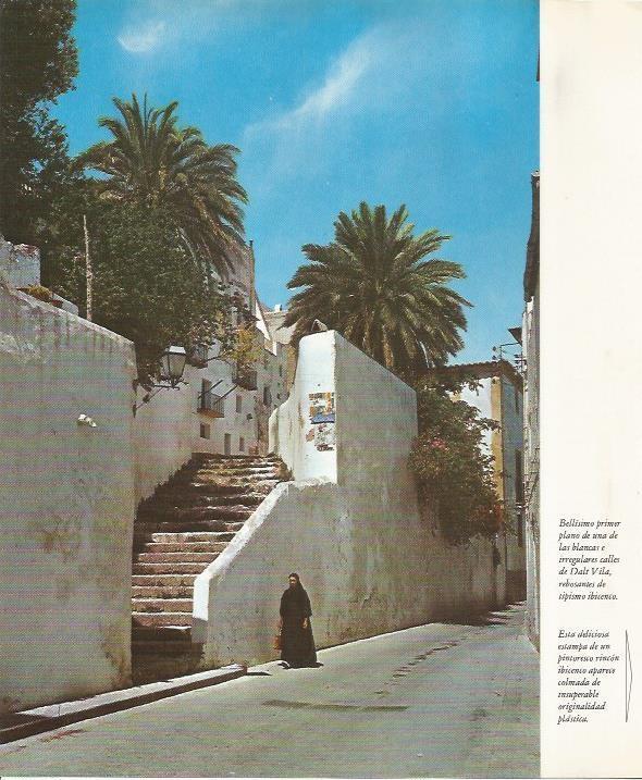 LAMINA 26438: Calle de Dalt Vila en Ibiza