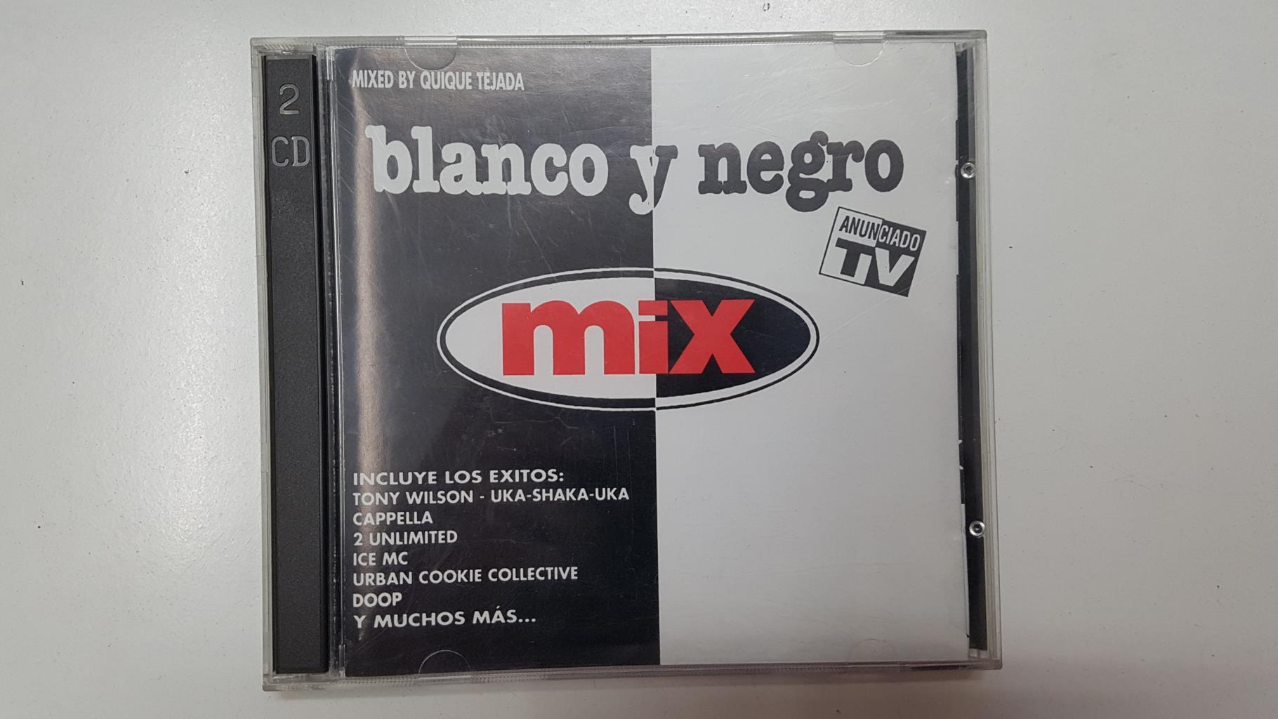 CD Musica: Blanco y Negro Mix, mixed by Quique Tejada. Son dos discos (volumen 1 y 2)