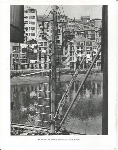 LAMINA 26571: Barrio costero de Bermeo