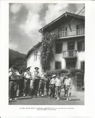 LAMINA 26706: Musicos en el Pais Vasco