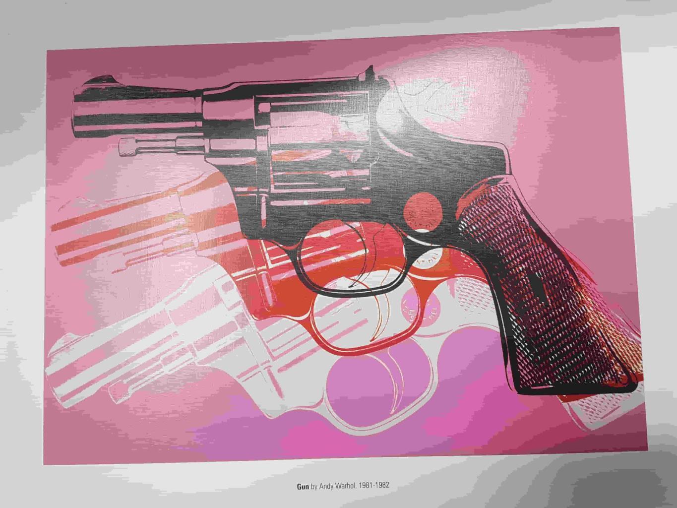 Lamina, litografia num 06: Gun por Andy Warhol (1981-82)