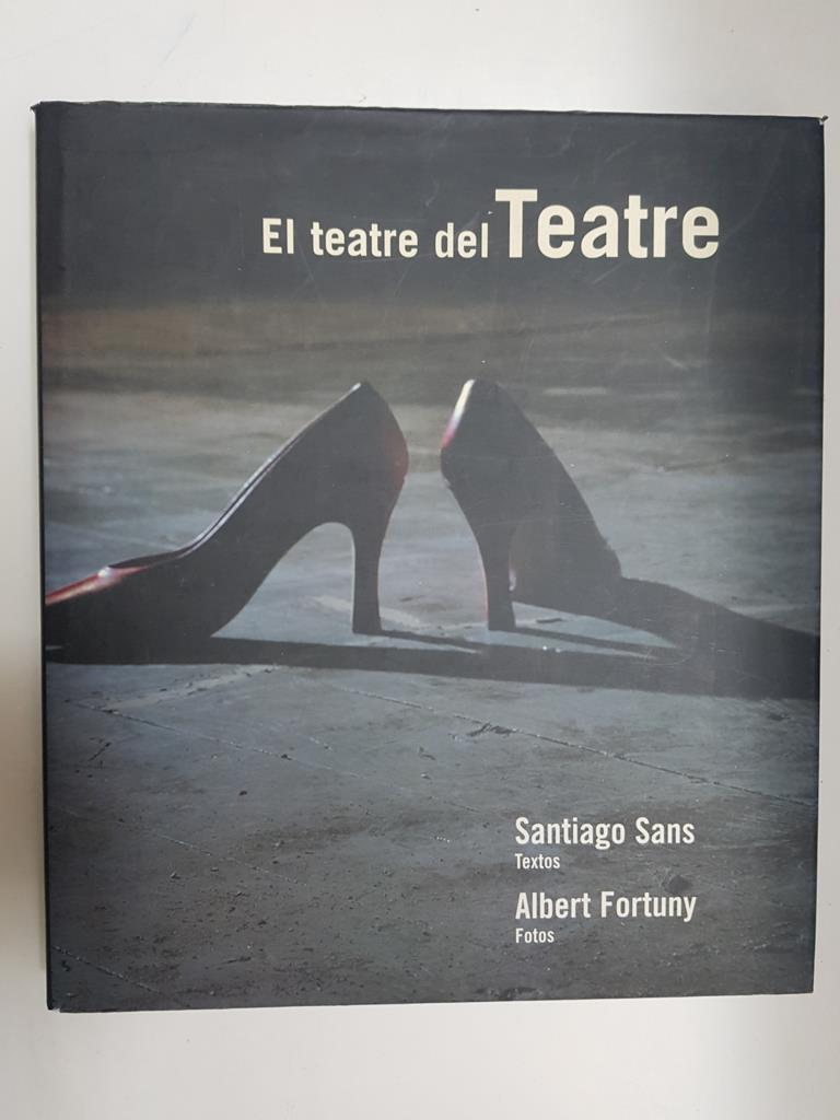 Triangle: El teatre del Teatre. Una visita -entre critica i enamorada- al mon de l'escenari