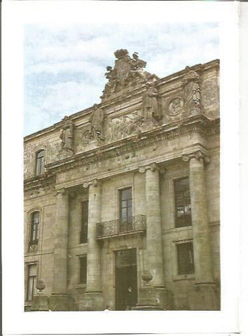 LAMINA V02336: Fachada de la Universidad de Santiago de Compostela. 