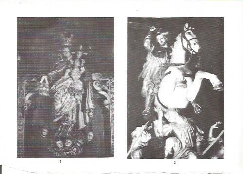 LAMINA V02311: Catedral de Santiago. Esculturas de La Virgen del Carmen y La Batalla de Clavijo por Gambino