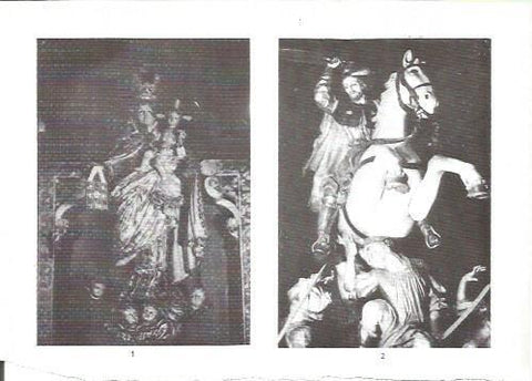 LAMINA V02311: Catedral de Santiago. Esculturas de La Virgen del Carmen y La Batalla de Clavijo por Gambino