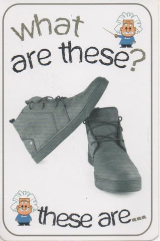 Cromo E001683: Cards. What is it?. Shoes