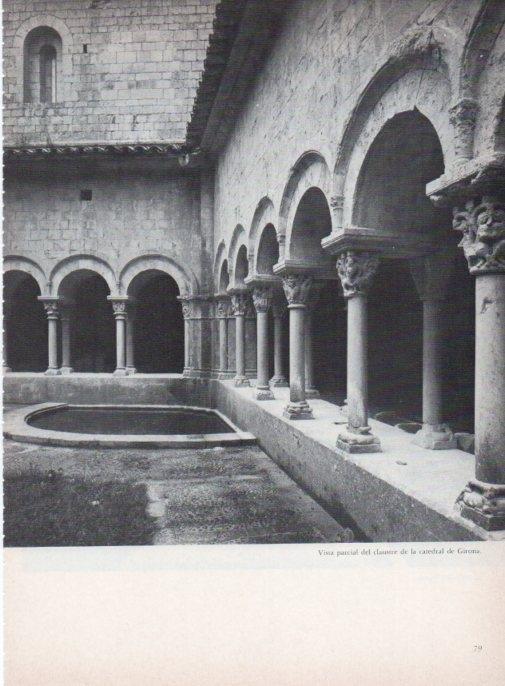 LAMINA V15276: Claustre de la Catedral de Girona. Vista parcial