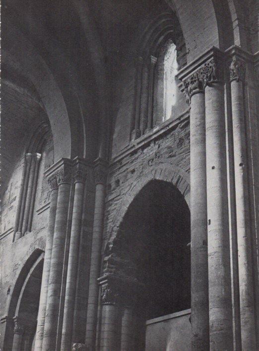 LAMINA V15292: Seu Vella de Lleida. Interior del temple