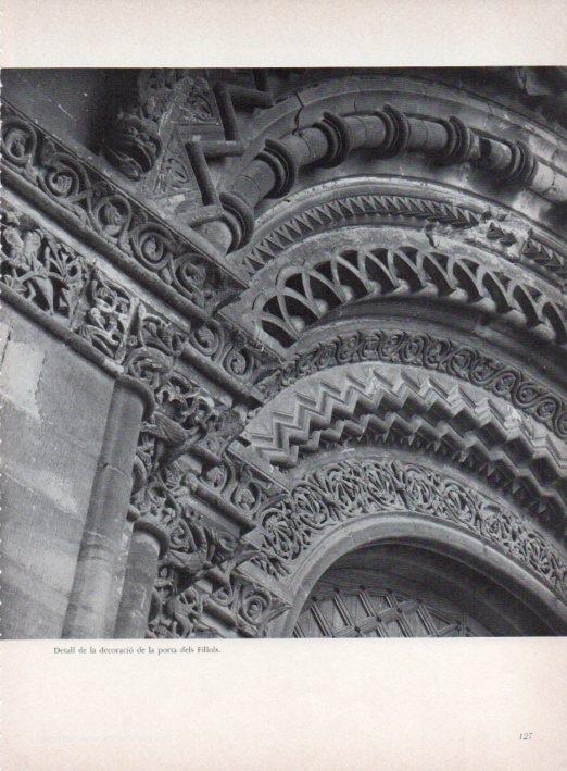 LAMINA V15291: Seu Vella de Lleida. Decoracio porta dels Fillols
