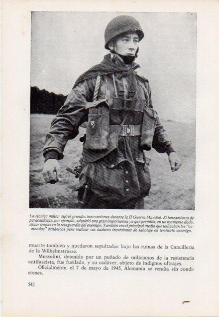 LAMINA V15571: Paracaidista en la II Guerra Mundial