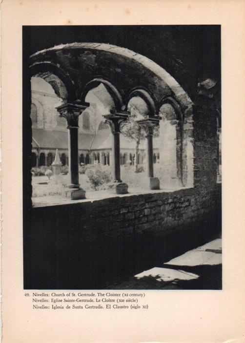LAMINA V14751: Claustro iglesia de Santa Gertrudis en Nivelles, Belgica