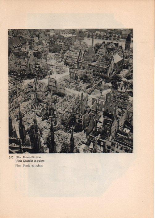 LAMINA V14876: Barrio de la Catedral de Ulm en ruinas, Alemania