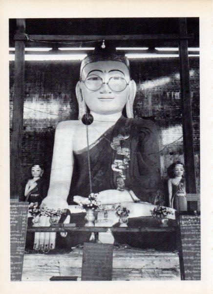 LAMINA V14981: Gran Buda con gafas en Ava, Birmania