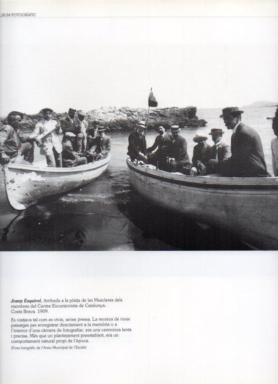 LAMINA V16309: Miembros del Centre Excursionista de Catalunya, playa de las Muscleres 1909