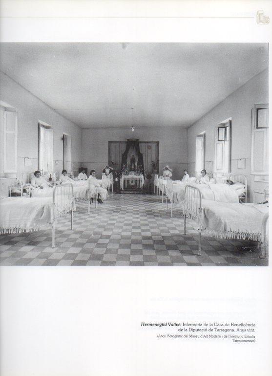 LAMINA V16302: Enfermeria de la Casa de Beneficiencia de la Diputacion de Tarragona 1920