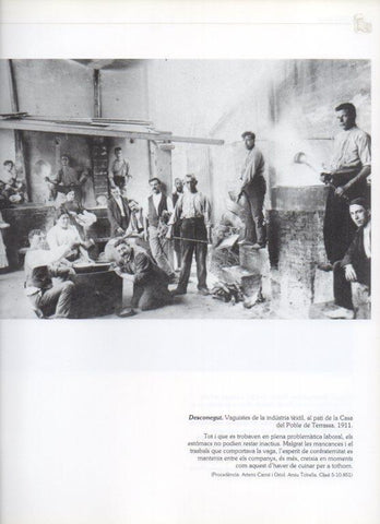 LAMINA V16297: Huelguistas textiles en la Casa del Poble de Terrassa en 1911