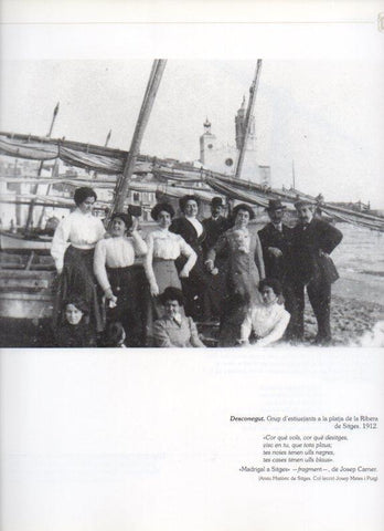 LAMINA V16216: Grupo de veraneantes, playa de la Ribera de Sitges 1912