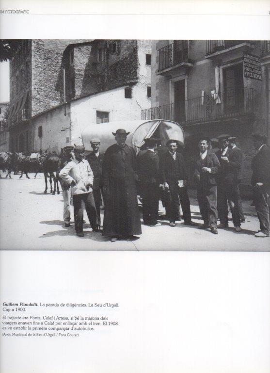 LAMINA V16248: Parada de diligencias en La Seu d'Urgell en 1900