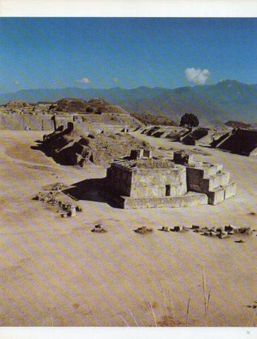 LAMINA V18285: Plataforma Norte de Monte Alban 