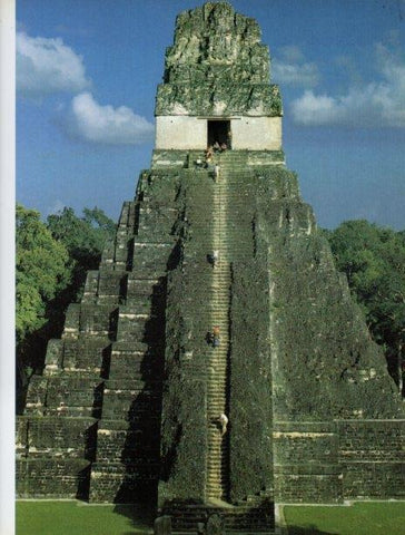 LAMINA V18270: Templo de las Mascaras en Tikal
