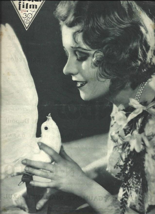 LAMINA 32415: Portada de Popular Film, numero 246 de 30 de abril