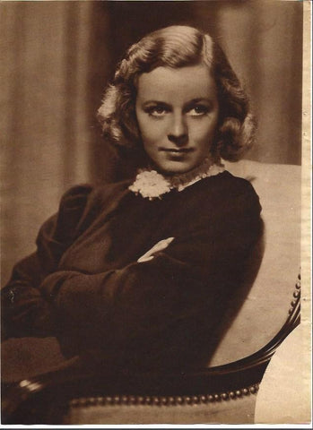 LAMINA 32179: Margaret Sullavan