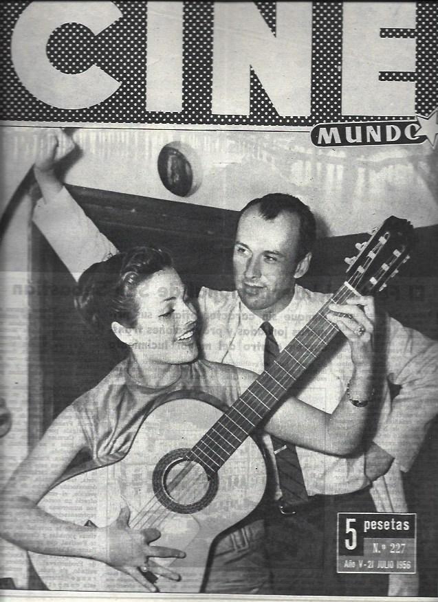 LAMINA 32625: Carmen Sevilla y Richard Kiley en portada