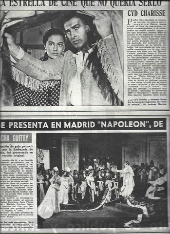 LAMINA 32782: Cyd Charisse y estreno en Madrid de Napoleon