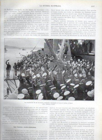 LAMINA V20856: Tripulacion acorazado britanico vitoreando al rey