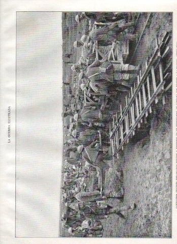 LAMINA V21054: Camilleros ingleses embarcando heridos en un tren