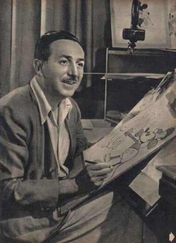 LAMINA V21610: Walt Disney dibujando a Mickey