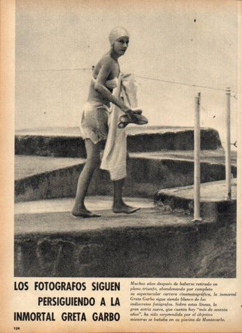LAMINA V21174: Greta Garbo en su piscina de Montecarlo