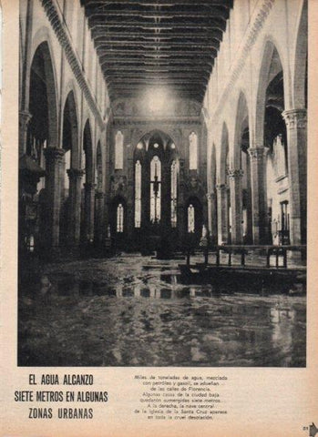 LAMINA V21338: Interior iglesia de la Santa Cruz de Florencia inundada