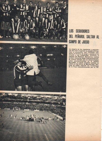 LAMINA V21253: Equipo de futbol del Peñarol en el estadio Bernabeu
