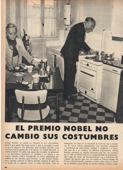 LAMINA V21299: Alfred Kastler en su cocina