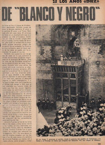 LAMINA V24886: Rey Jorge V y familia en castillo de Carnarvon