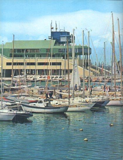 LAMINA V24853: Yacht-club del centro olimpico en Tallinn