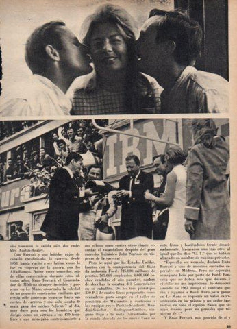 LAMINA V24875: Henri Ford II en entrega de premios