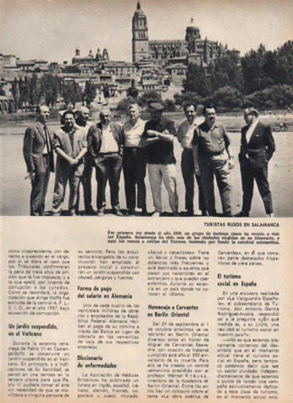 LAMINA V24977: Turistas rusos en Salamanca