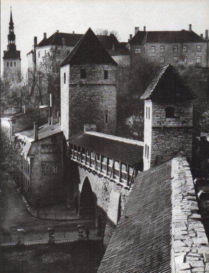 LAMINA V24814: Torres Nunnatorn en Tallinn