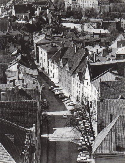 LAMINA V24812: Ciudad antigua vista desde la torre de la iglesia Oleviste, Tallinn