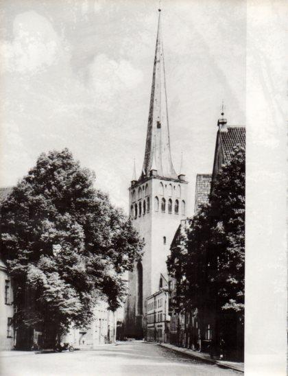 LAMINA V24808: Vista iglesia de Oleviste en Tallinn