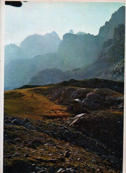 LAMINA V25134: Vista de Vega Huerta, Picos de Europa