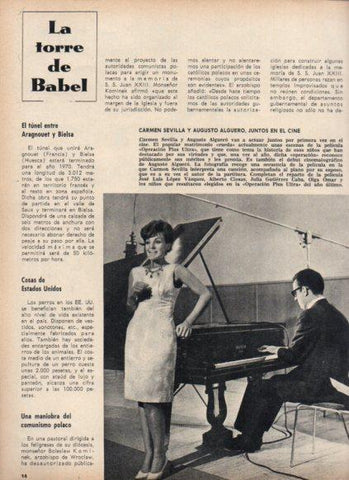 LAMINA V24989: Carmen Sevilla y Augusto Alguero al piano