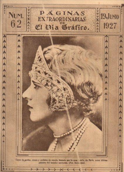 LAMINA V24631: Casco de perlas de la casa Lewis de Paris