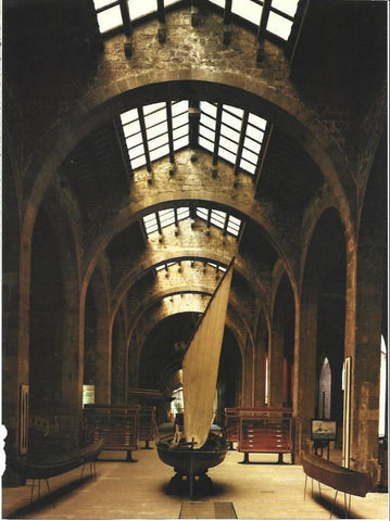 LAMINA 34946: Sala principal del museo