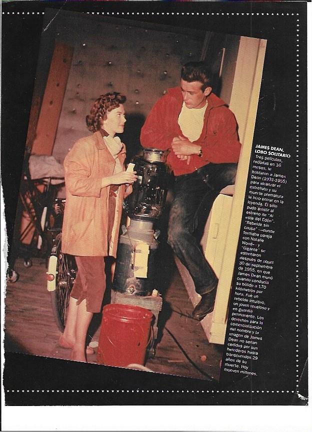 LAMINA 35270: James Dean y Natalie Woods en Rebelde sin causa